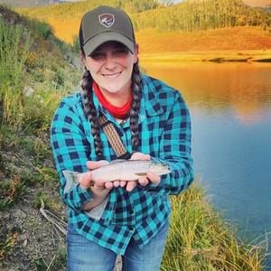 Meet your Posher, Carrie